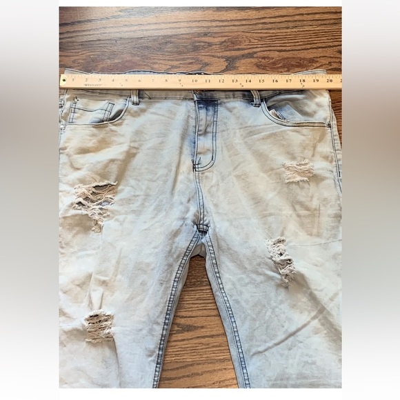 Velero Mens Lightwash Distressed Streetwear Blue Jeans, Size 40x32 - Picture 8 of 12